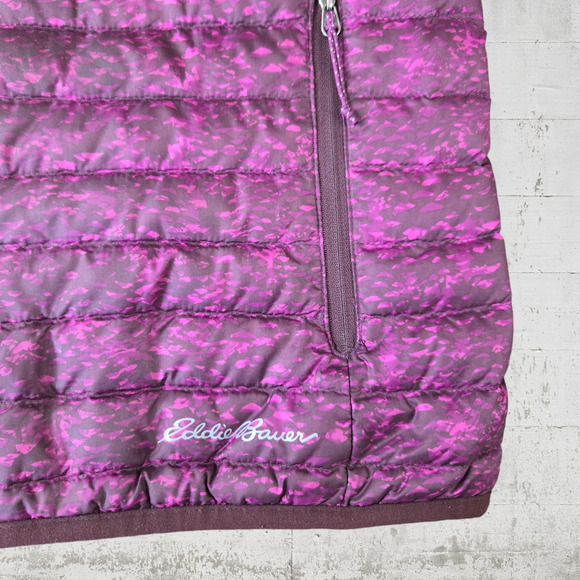 Eddie Bauer Purple Full Zip Down Quilted Mock Neck Puffer Jacket Size Small - Picture 2 of 7